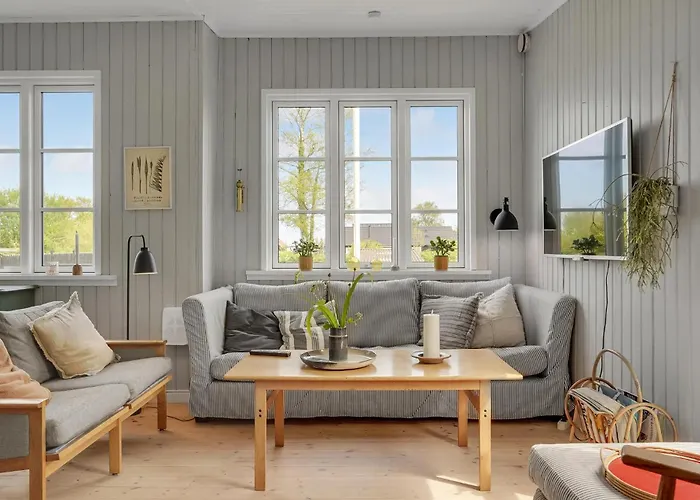 Vakantiehuis Beautiful In With Wifi Sjolund